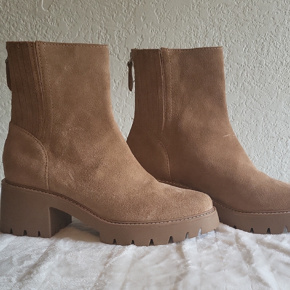 Dolce Vita Brown Tan Chelsea Suede Ankle Boots Booties Fall NWOT 10